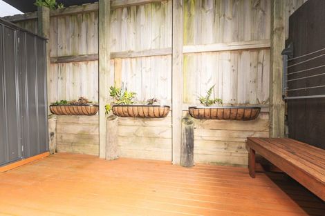 Photo of property in 38 Hinonga Loop, Silverdale, 0932