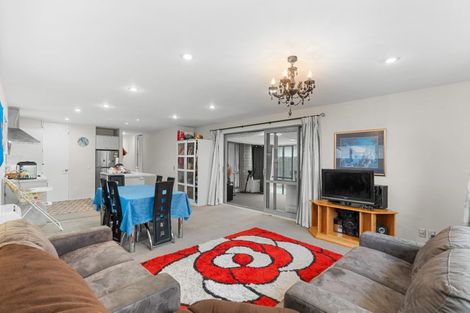 Photo of property in 11 Russell Street, Linwood, Christchurch, 8062