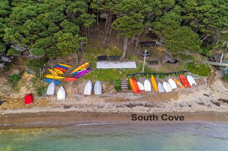 Photo of property in 19 Woods Ridge Road, Kawau Island, 0920