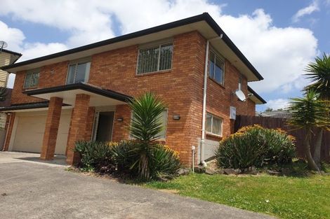 Photo of property in 237 Triangle Road, Massey, Auckland, 0614
