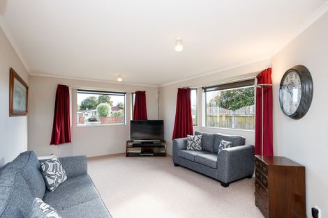 Photo of property in 2a Ronberg Street, Highbury, Palmerston North, 4412