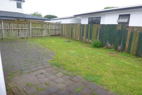 Photo of property in 43 Hallberry Road, Mangere East, Auckland, 2024
