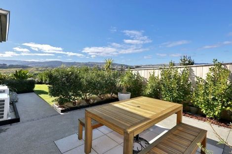 Photo of property in 146 Endeavour Drive, Whitby, Porirua, 5024