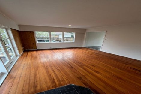 Photo of property in 112 Cargill Street, Papakura, 2110