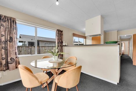 Photo of property in 8a Windlesham Place, Wakefield, 7025