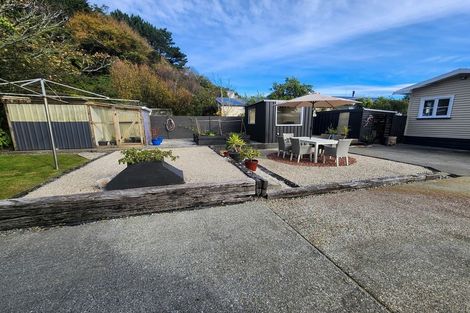 Photo of property in 27 Byron Street, Greymouth, 7805