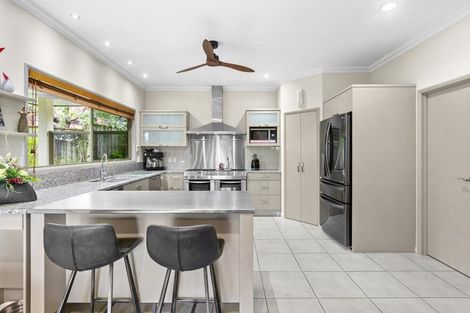 Photo of property in 176b Heta Road, Highlands Park, New Plymouth, 4312