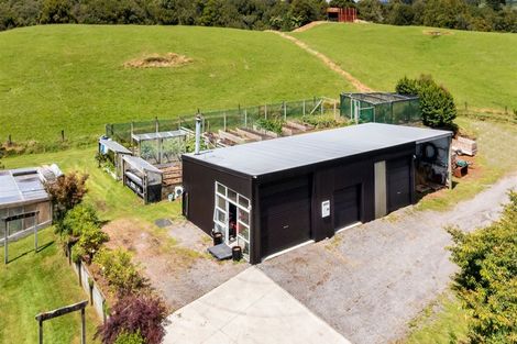 Photo of property in 401 Korito Road, Korito, New Plymouth, 4371