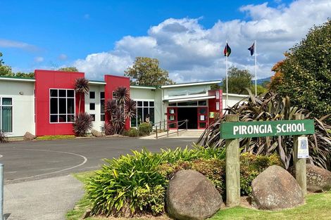 Photo of property in 550 Kane Street, Pirongia, 3802