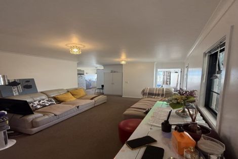 Photo of property in 47 Grove Road, Papakura, 2110