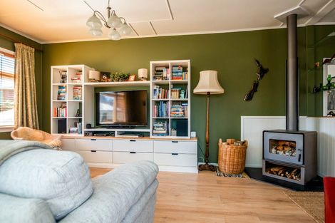 Photo of property in 10a Hill Street, Lawrence, 9532