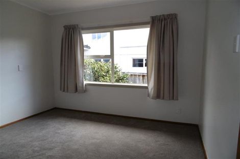 Photo of property in 23 Hyde Road, Rothesay Bay, Auckland, 0630