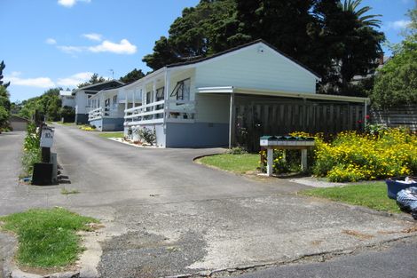 Photo of property in 1/12 Carlton Road, Pukekohe, 2120
