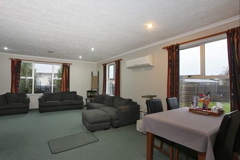 Photo of property in 47 Forfar Crescent, Rockdale, Invercargill, 9812