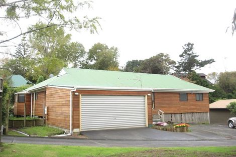 Photo of property in 86 Haseler Crescent, Howick, Auckland, 2014