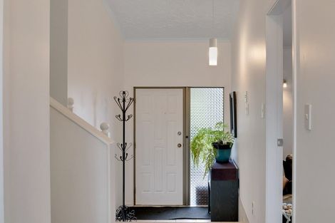 Photo of property in 4 Ngahere Street, Inglewood, 4330