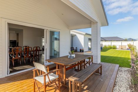 Photo of property in 16 Raptor Street, Rolleston, 7615