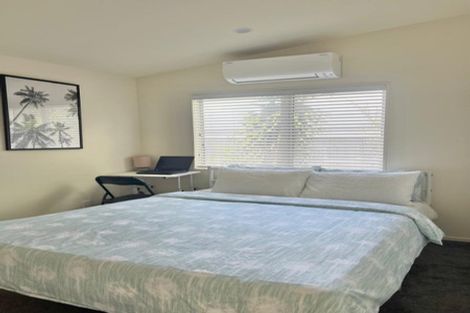 Photo of property in 73 Oakdale Road, Mount Roskill, Auckland, 1041