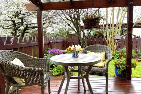 Photo of property in 14a Ruataniwha Street, Waipawa, 4210