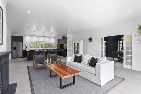 Photo of property in 177 Carter Road, Oratia, Auckland, 0604