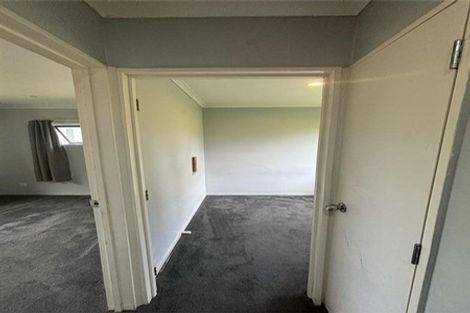 Photo of property in 226 Henderson Valley Road, Henderson, Auckland, 0612