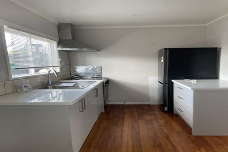 Photo of property in 2/49 Miro Street, New Lynn, Auckland, 0600