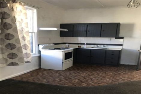 Photo of property in 107 Morton Street, Strathern, Invercargill, 9812