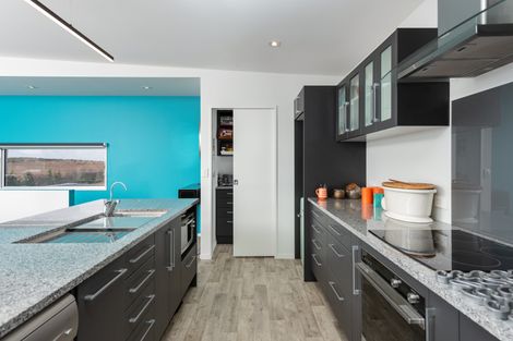 Photo of property in 1340 Papamoa Beach Road, Papamoa Beach, Papamoa, 3118