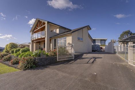 Photo of property in 22 Aquila Drive, Whitianga, 3510