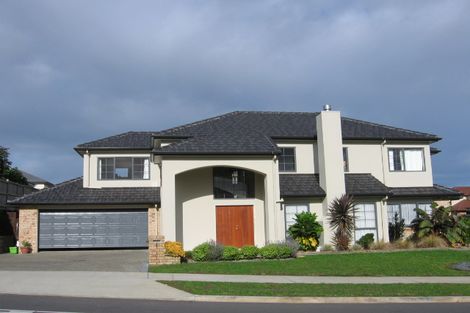 Photo of property in 1 Amon Avenue, Flat Bush, Auckland, 2016