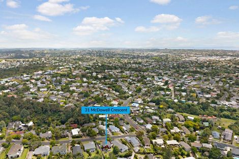 Photo of property in 31 Mcdowell Crescent, Hillcrest, Auckland, 0627