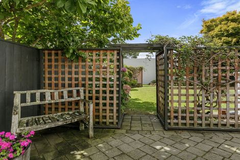 Photo of property in 429 Fergusson Drive, Heretaunga, Upper Hutt, 5018