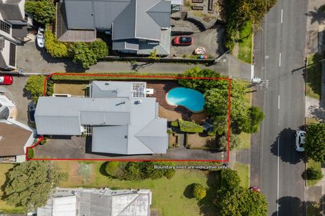 Photo of property in 1/118 Wheturangi Road, Greenlane, Auckland, 1051