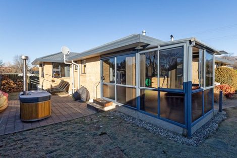 Photo of property in 3 Mckenzie Street, Fairlie, 7925