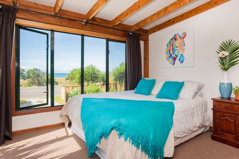 Photo of property in 57 Moana Road, Okitu, Gisborne, 4010