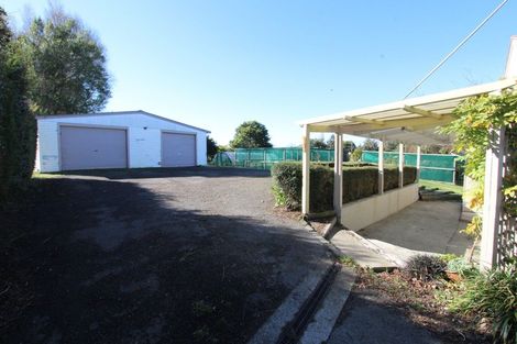 Photo of property in 10 Ruawhata Road, Mangatainoka, Pahiatua, 4982