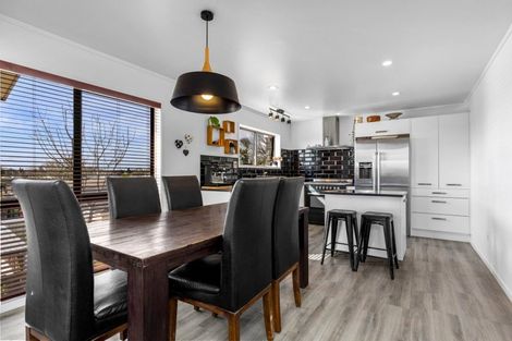 Photo of property in 4 Dorothy Place, Hillcrest, Hamilton, 3216