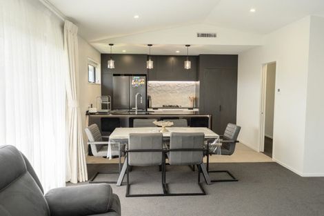 Photo of property in 27 Henshaw Street, Woodend, 7610