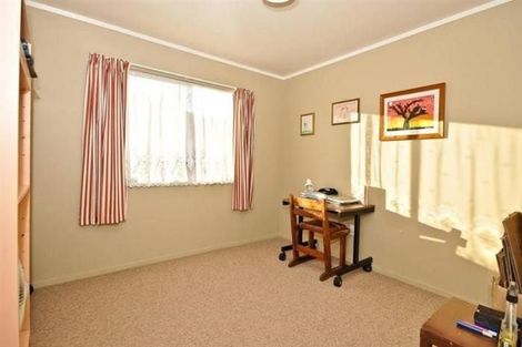 Photo of property in 18a Douglas Crescent, Fairfield, Hamilton, 3214