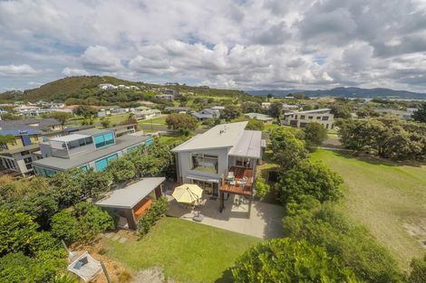 Photo of property in 19 Bowentown Boulevard, Bowentown, Waihi Beach, 3177