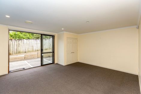 Photo of property in 90a Awanui Street, Merrilands, New Plymouth, 4312