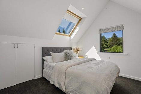 Photo of property in 314 Beacon Point Road, Wanaka, 9305