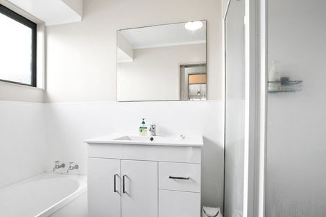 Photo of property in 1 Penney Green, Nawton, Hamilton, 3200