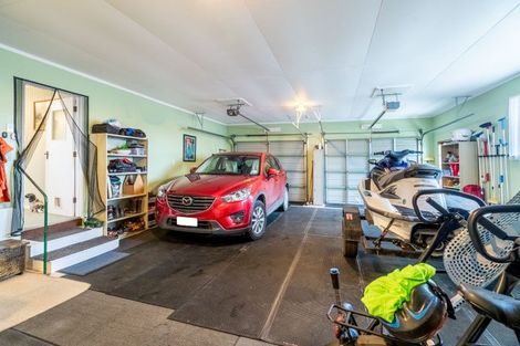 Photo of property in 2 Hamilton Avenue, Winton, 9720