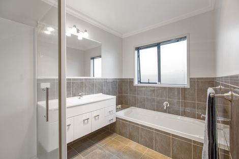 Photo of property in 1 Quail Court, Pyes Pa, Tauranga, 3112