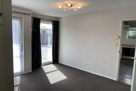 Photo of property in 292a Wainoni Road, Avondale, Christchurch, 8061