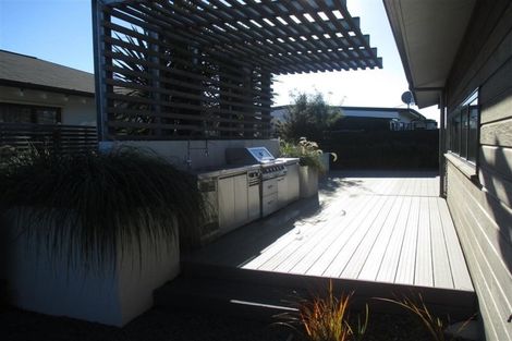 Photo of property in 37 Hamill Road, Halswell, Christchurch, 8025