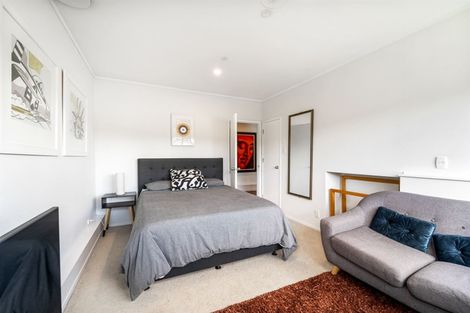 Photo of property in 27 Macnay Way, Murrays Bay, Auckland, 0630