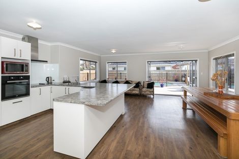 Photo of property in 64 Bryce Street, Cambridge, 3434