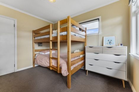 Photo of property in 4 Burfield Place, Awapuni, Palmerston North, 4412